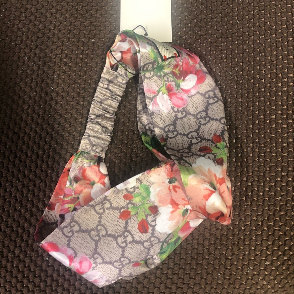 Headband New